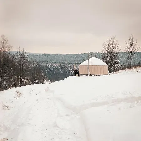 Jurty Z Widokiem, Prywatna Balia- Dzikolas Glamping Krasnobrod Exterior photo