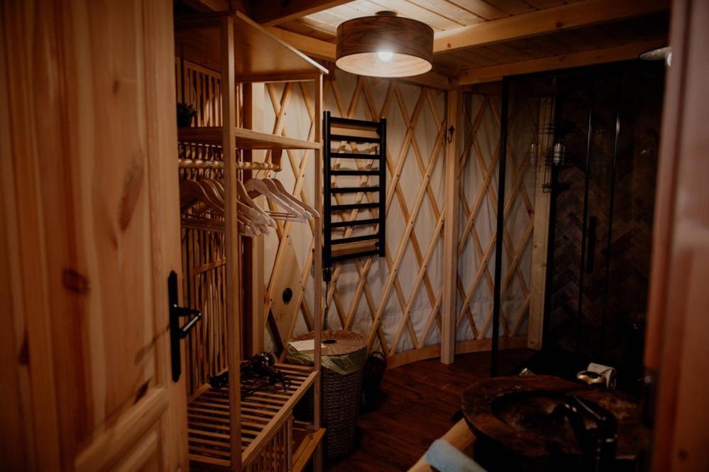 Luksustelt Jurty Z Widokiem, Prywatna Balia- Dzikolas Glamping *