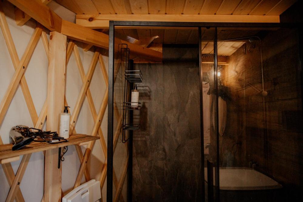 Luksustelt Jurty Z Widokiem, Prywatna Balia- Dzikolas Glamping *