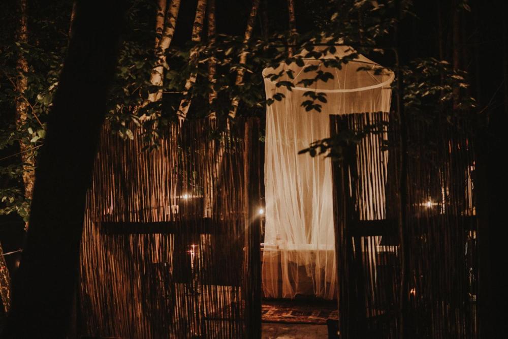 Jurty Z Widokiem, Prywatna Balia- Dzikolas Glamping Luksustelt Krasnobród